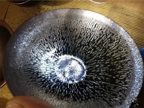 How to appreciate the various colors and patterns of oil-spot Jian ware