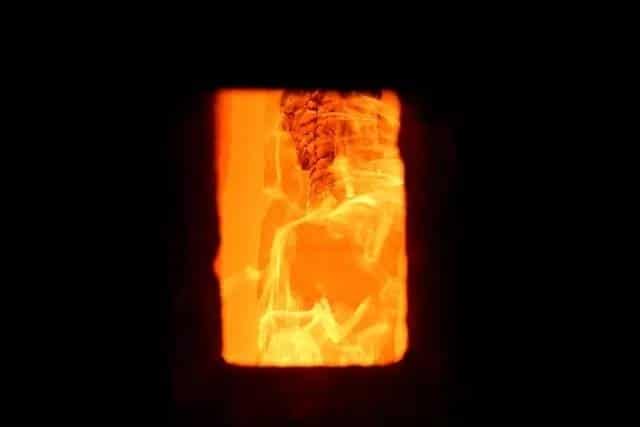 The difference between the glaze of wood-fired Jianzhan and the glaze of electric kiln-fired Jianzhan-1