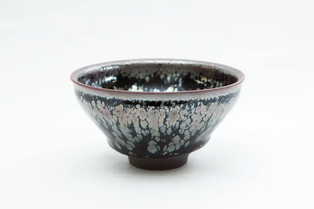 How to Achieve the Perfect Oil Spot Effect in Tenmoku Glazes