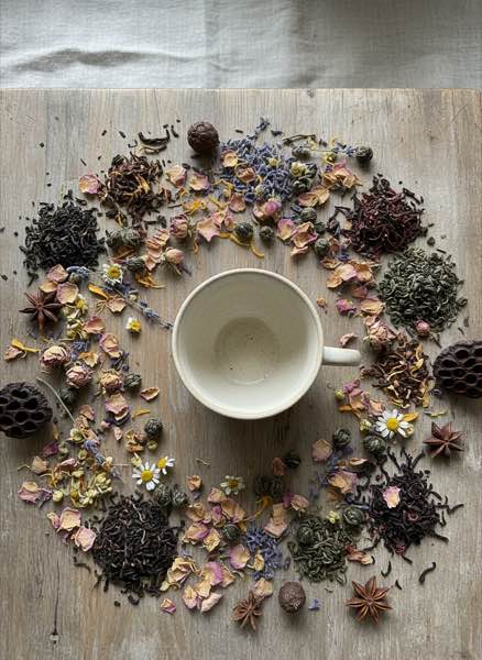 Honeybush Tea Benefits: Antioxidant Power, Stress Relief, and More 3 Honeybush Tea Benefits: Antioxidant Power, Stress Relief, and More - image 2