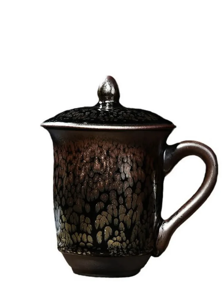 How to Choose the Right Zen Tea Cup Tenmoku Teacup for You 2 Authentic oil spot Tenmoku tea cup featuring Eternal Flame glaze pattern with golden metallic droplets
